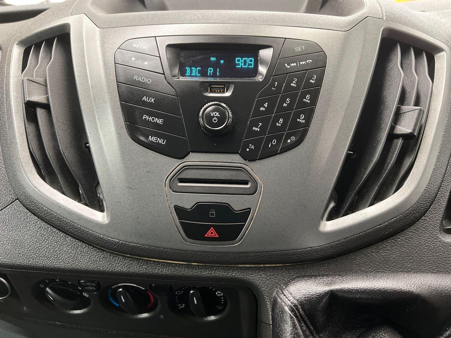 Used Ford Transit 2018 for sale - 78170598: Photo 18