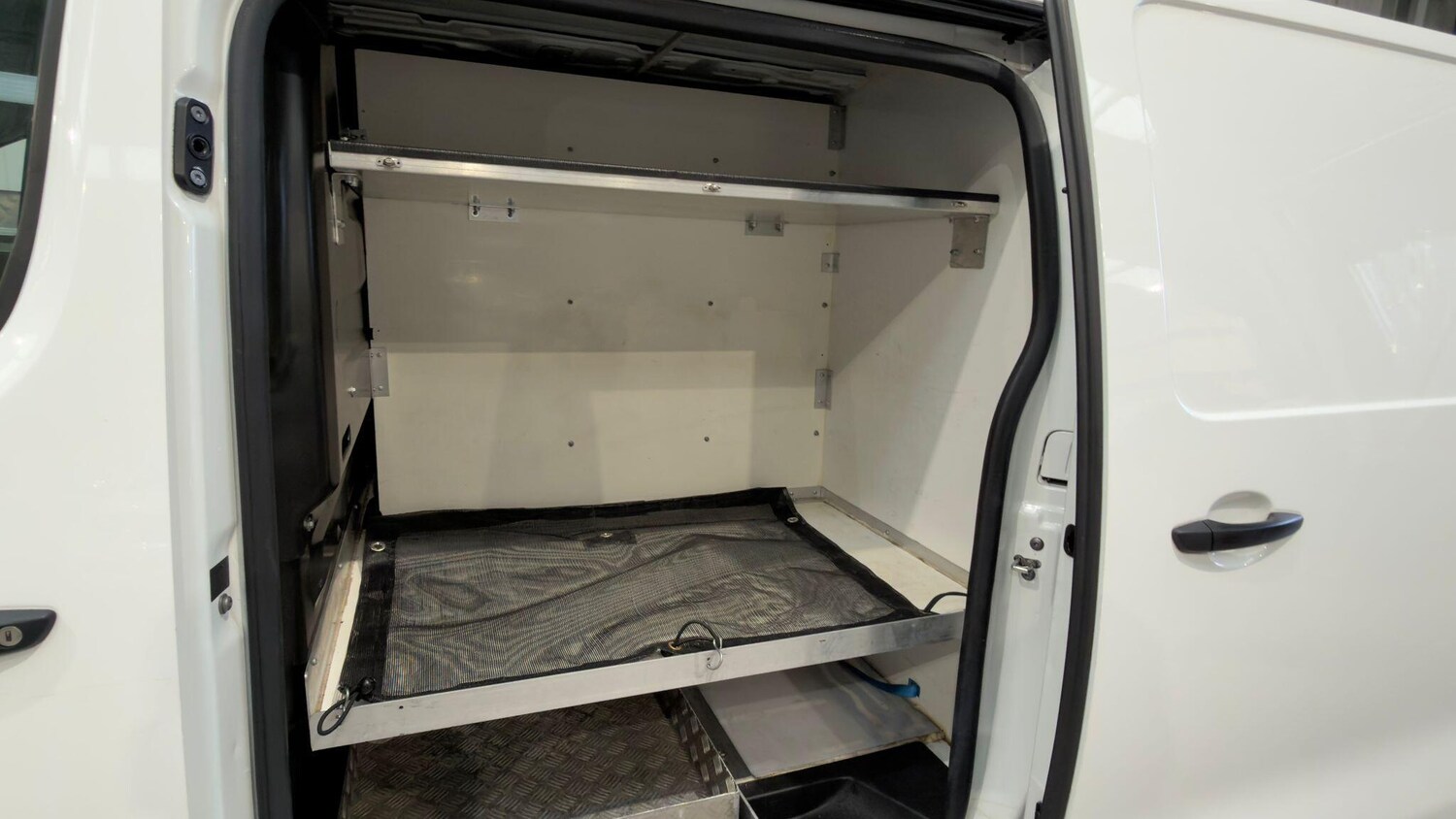 Used Vauxhall Vivaro 2020 for sale - 77793667: Photo 18