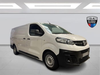 Vauxhall Vivaro feature image