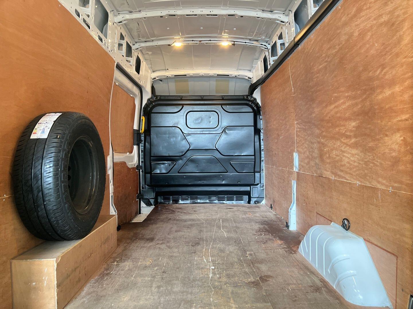 Used Ford Transit 2019 for sale - 77633787: Photo 15