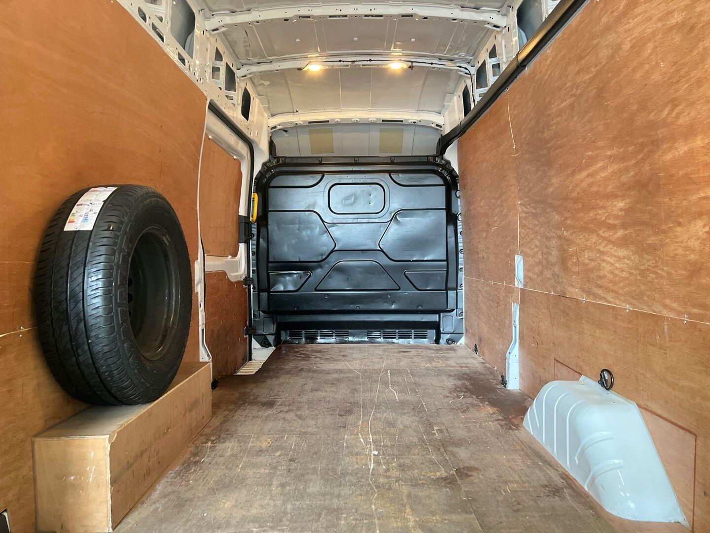 Used Ford Transit 2019 for sale - 77633787: Photo 4