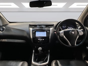 Used Nissan Navara 2018 for sale - 75414120: Photo