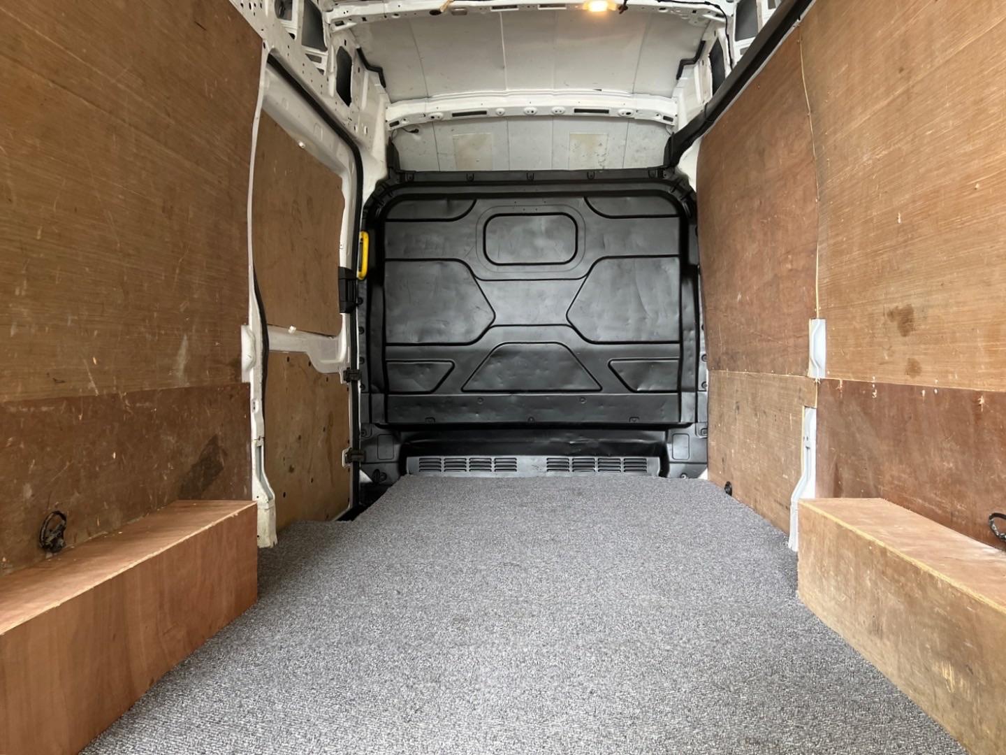 Used Ford Transit 2015 for sale - 76122713: Photo 14