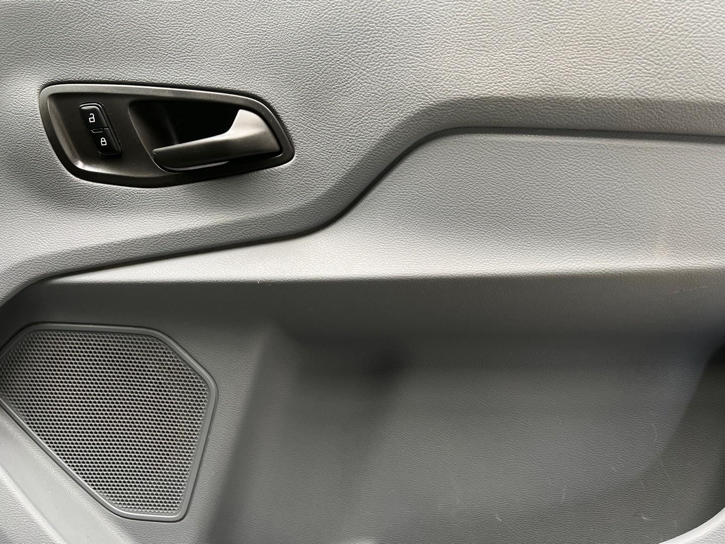 Used Ford Transit 2015 for sale - 76122713: Photo 28