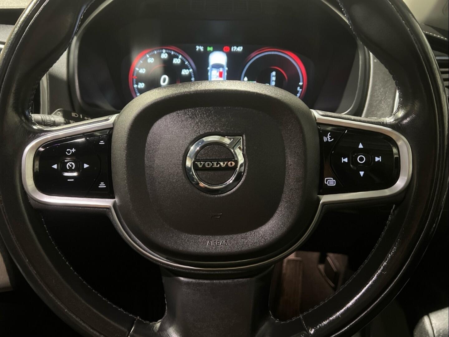 Used Volvo XC90 2017 for sale - 77090865: Photo 25