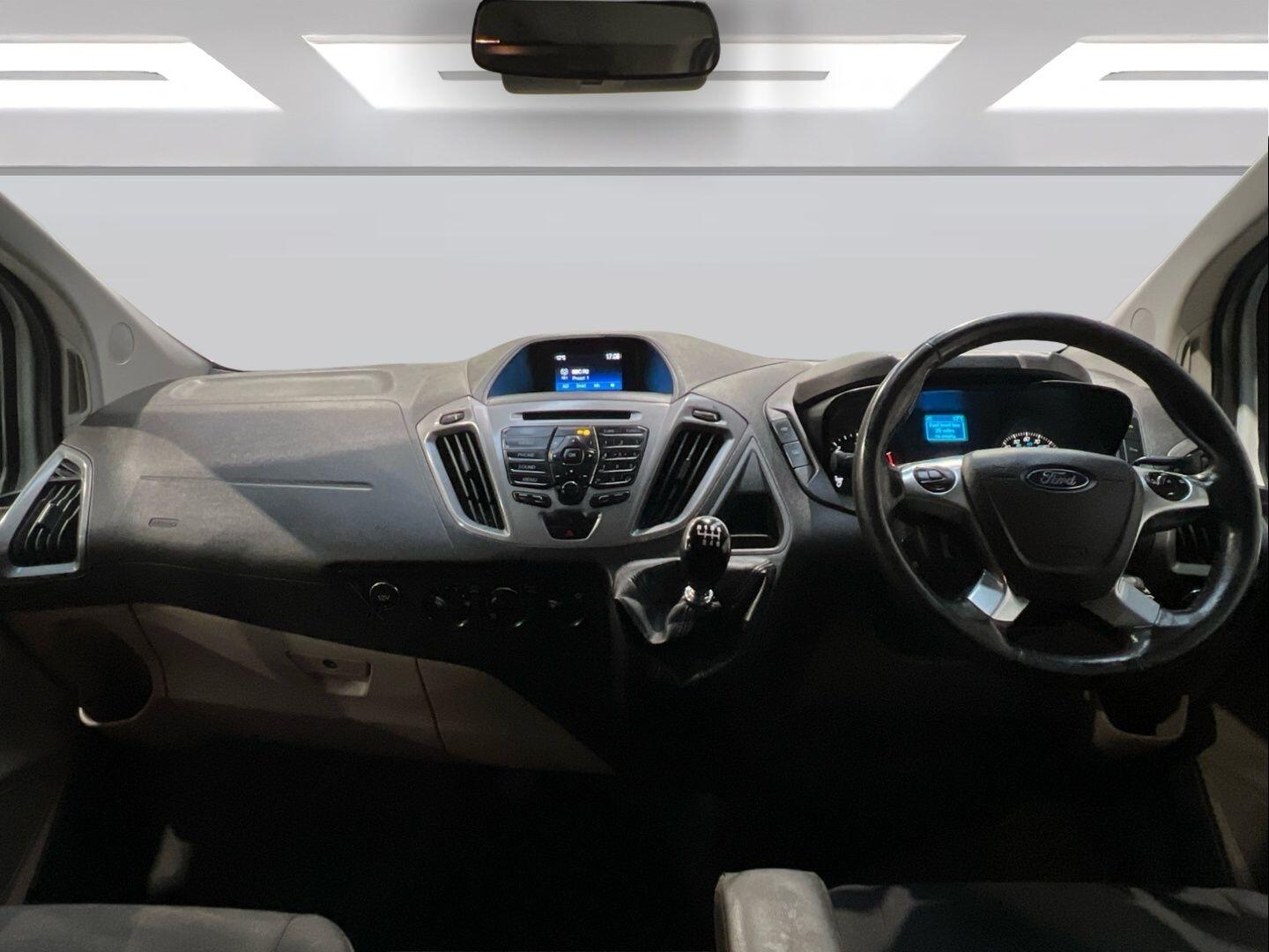 Used Ford Tourneo Custom 2017 for sale - 77939735: Photo 15