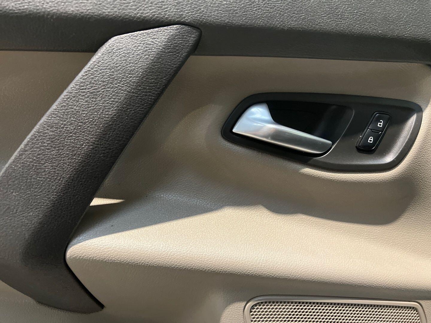 Used Ford Tourneo Custom 2017 for sale - 77939735: Photo 20