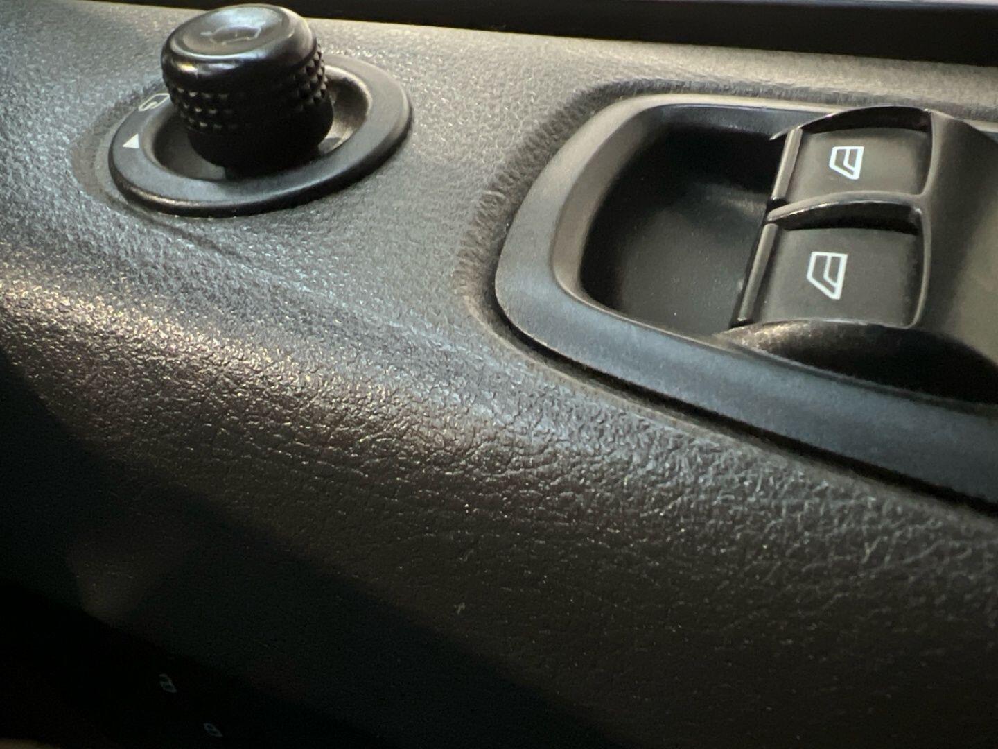 Used Ford Tourneo Custom 2017 for sale - 77939735: Photo 25