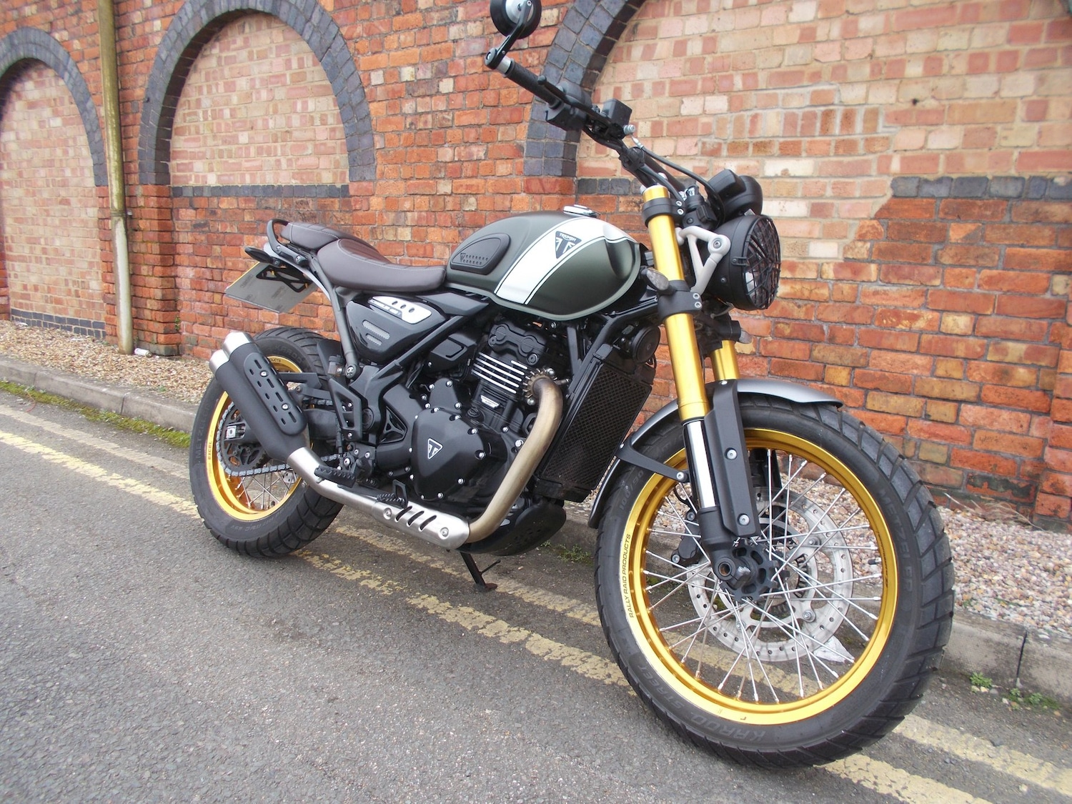 Triumph SCRAMBLER 400 X