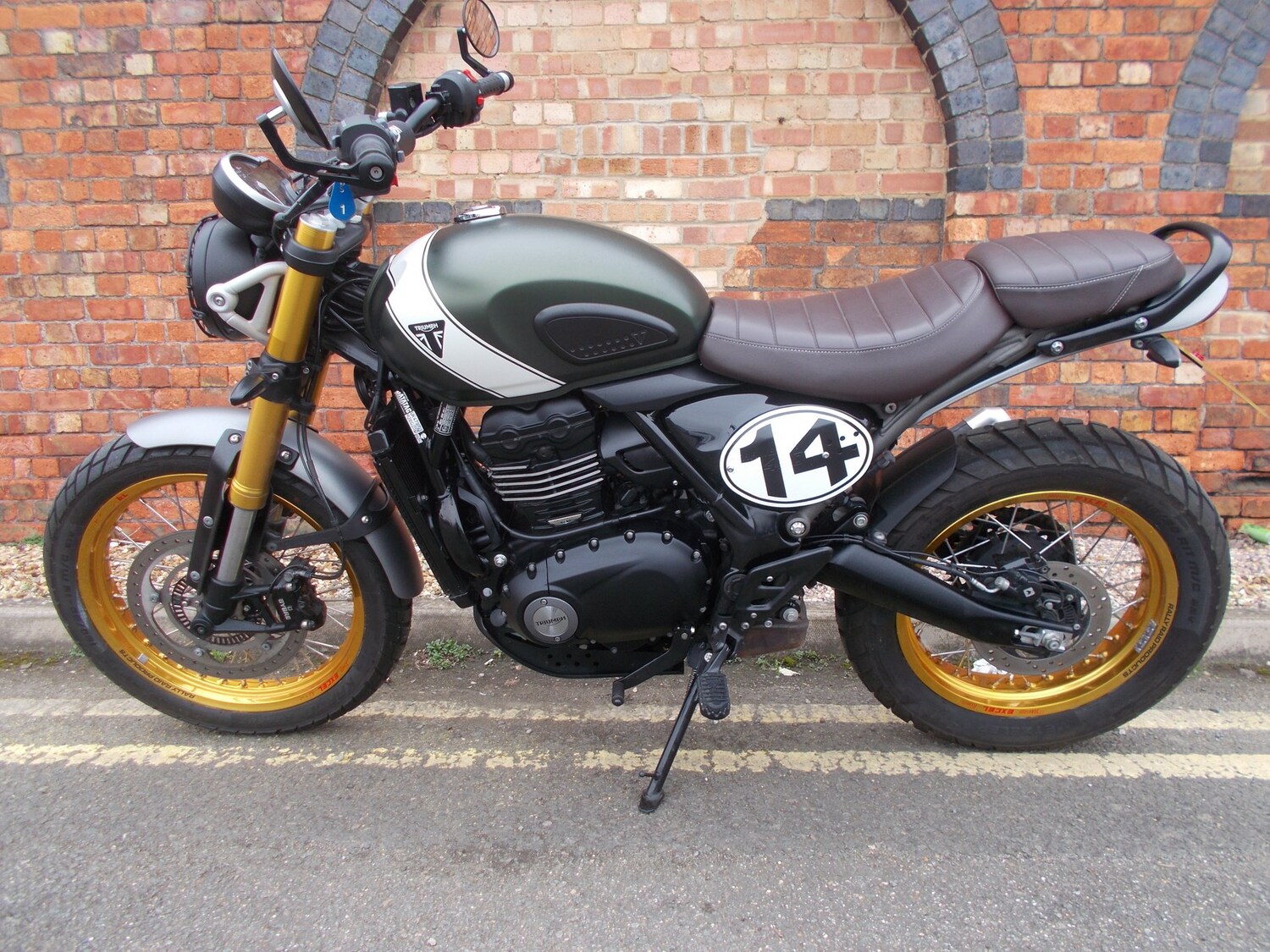 Triumph SCRAMBLER 400 X