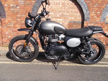 Used Triumph STREET SCRAMBLER SANDSTORM undefined for sale - bike-77954191: Photo