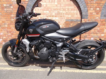 Used Triumph TRIDENT 660 2023 for sale - bike-78316781: Photo