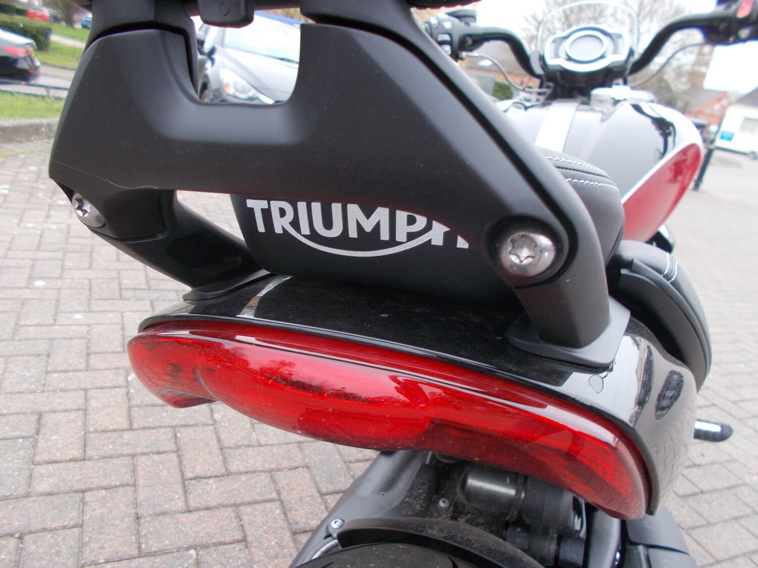 Triumph ROCKET 3 STORM GT