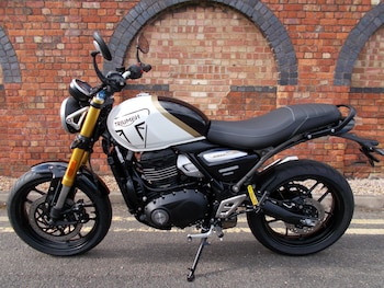 Used Triumph SPEED 400 undefined for sale - bike-78673870: Photo