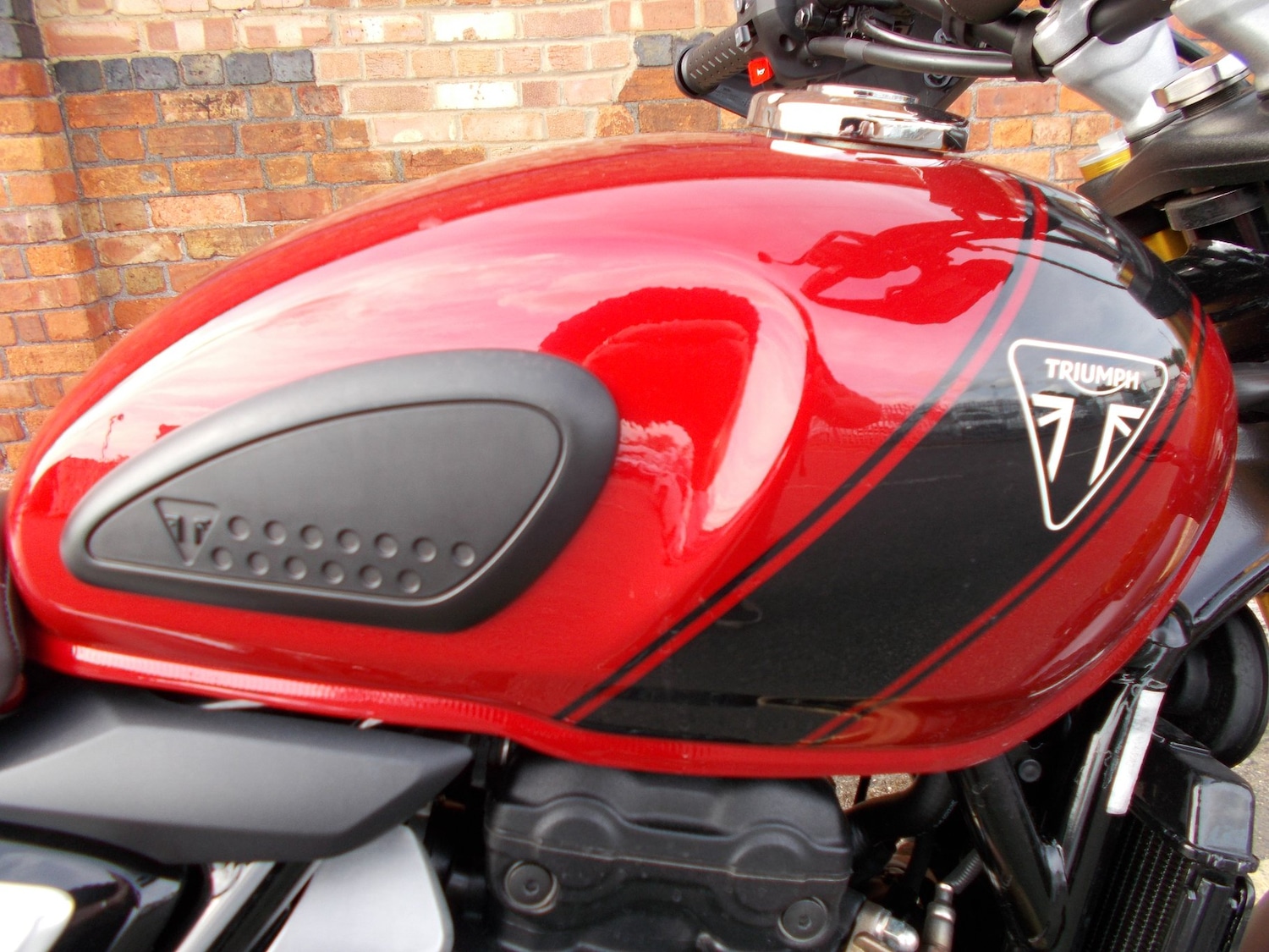 Used Triumph SCRAMBLER 400 X for sale - 78673873: Photo 9
