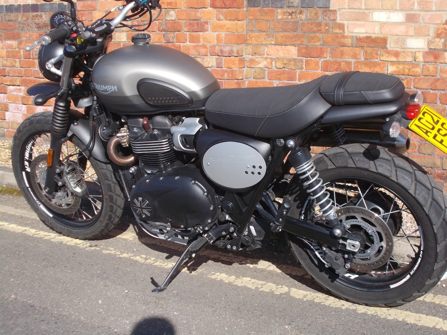 Triumph STREET SCRAMBLER SANDSTORM