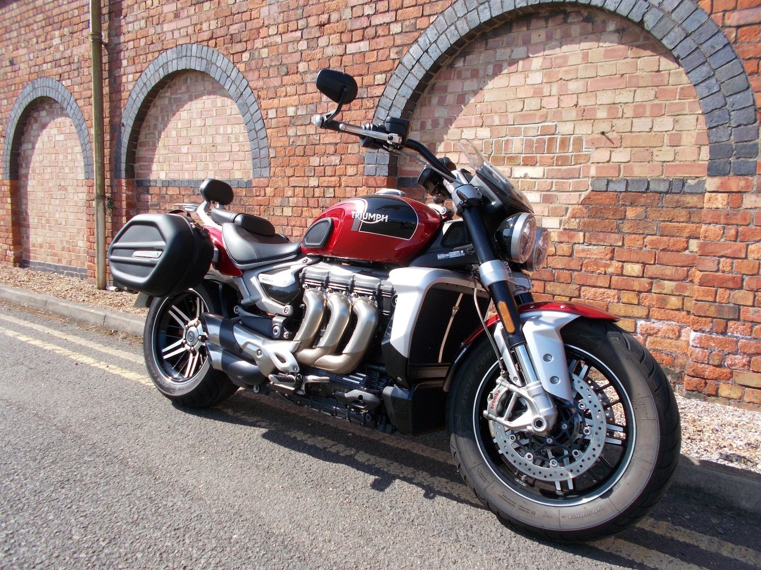 Used Triumph ROCKET 3 GT 2022 for sale - 78673880: Photo 2