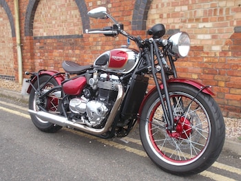 Used Triumph BONNEVILLE BOBBER 2020 for sale - bike-76134390: Photo
