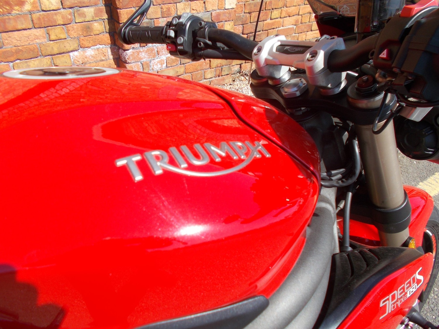 Used Triumph SPEED TRIPLE 1050 S 2017 for sale - 78316779: Photo 10