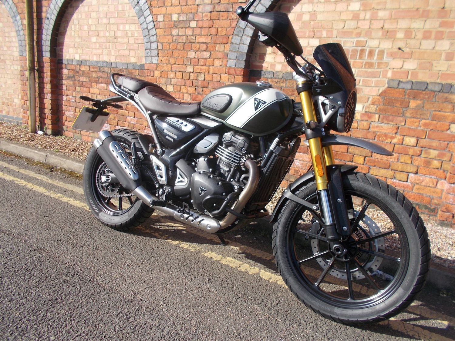 Triumph SCRAMBLER 400 X