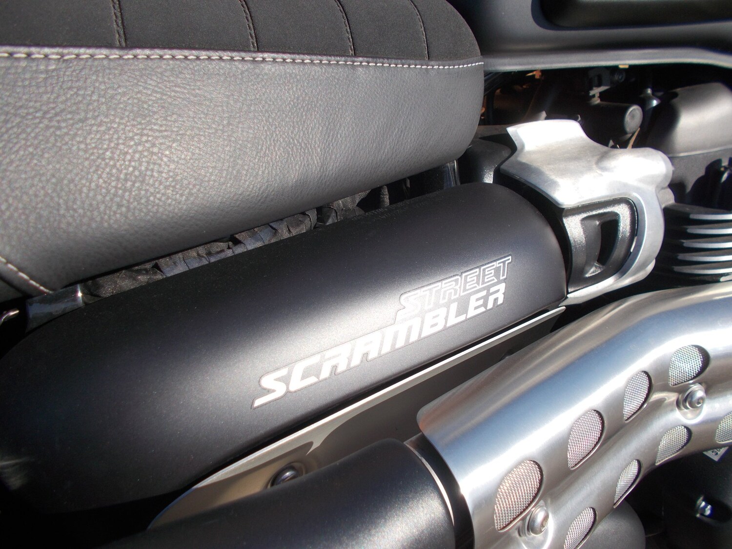 Triumph STREET SCRAMBLER SANDSTORM