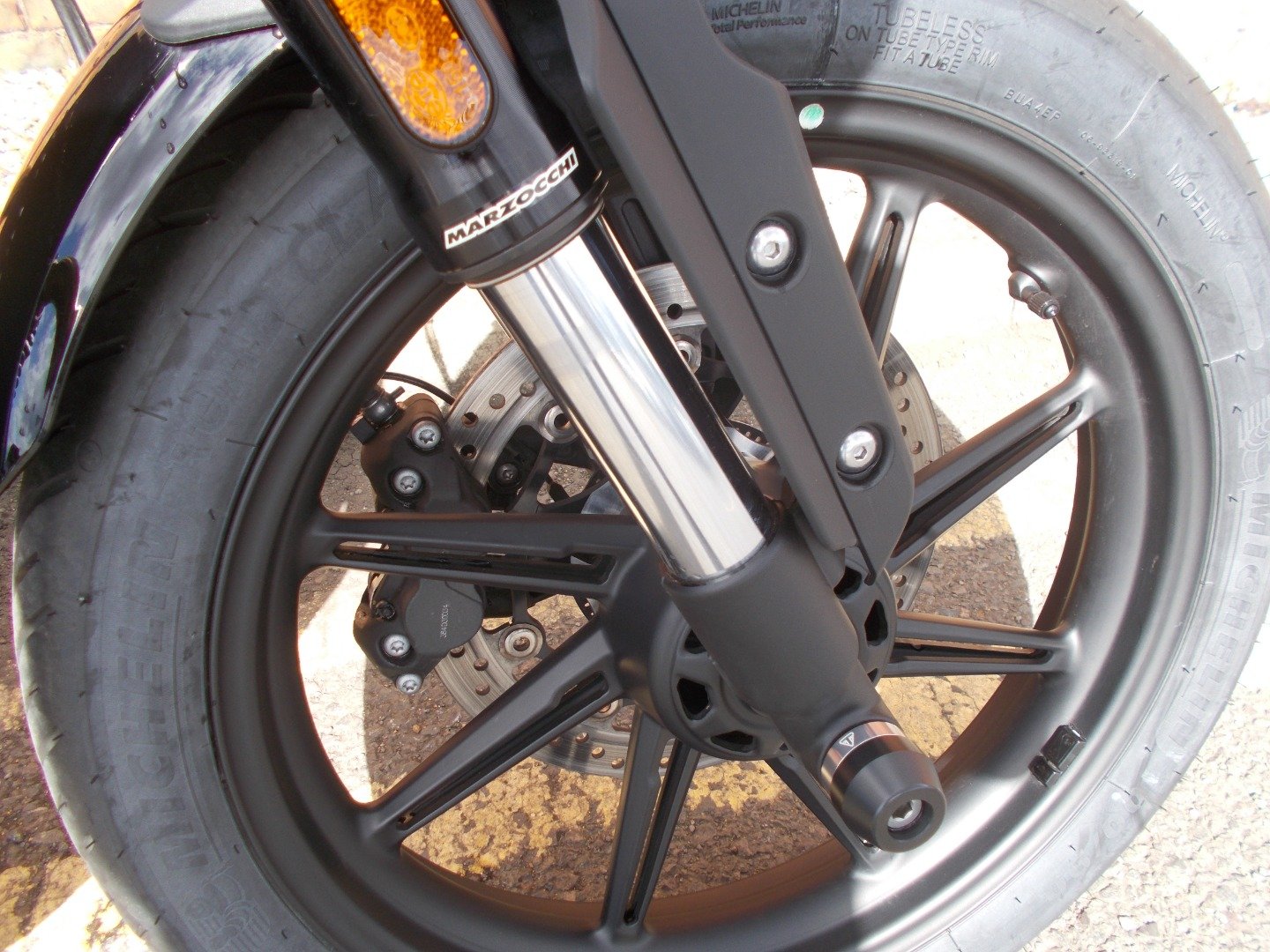 Triumph SPEED TWIN 900