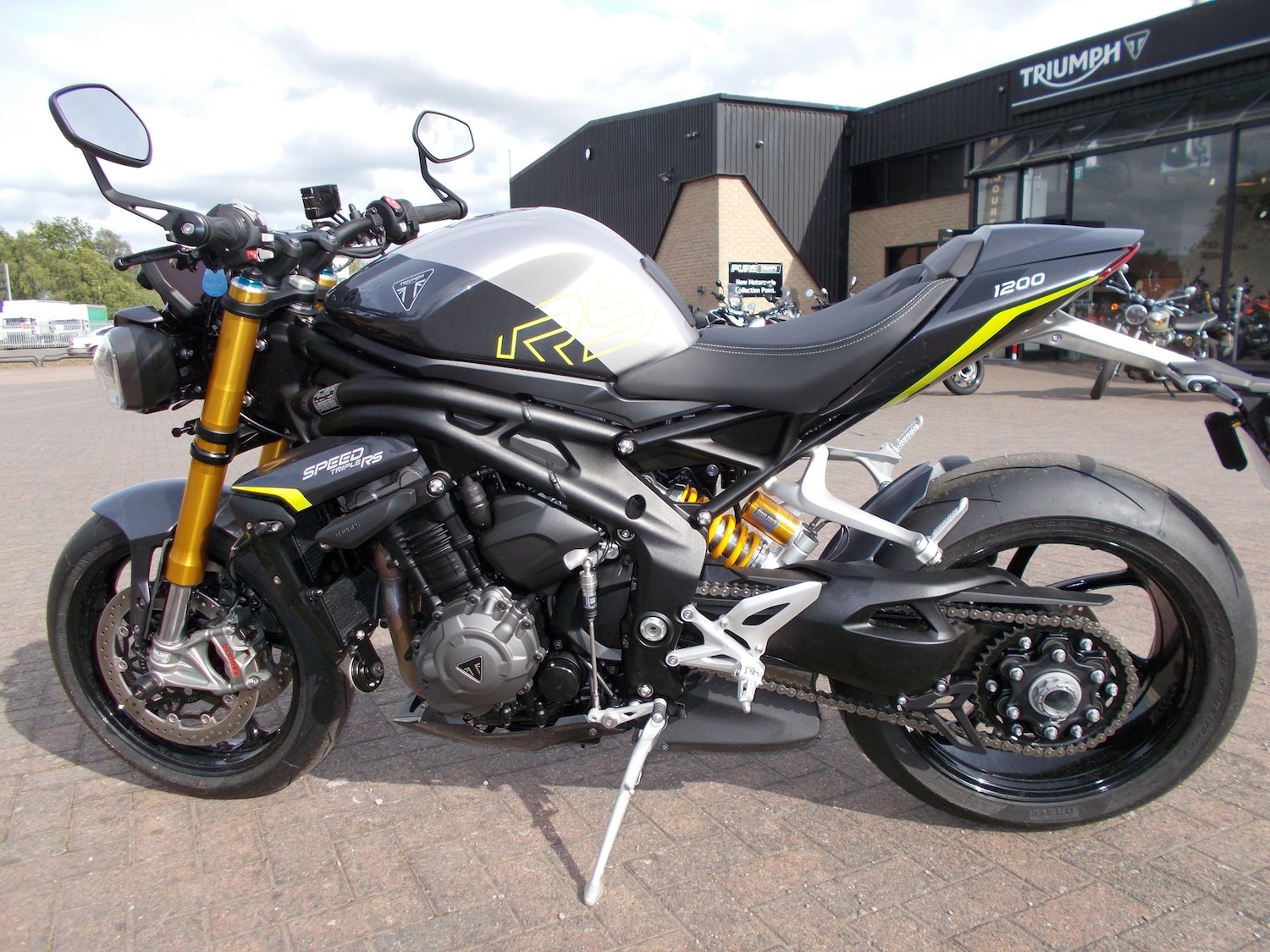 Used Triumph SPEED TRIPLE 1200 RS 2025 for sale - 78599447: Photo 4