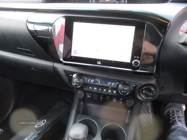 Used Toyota Hilux 2025 for sale - 76759806: Photo 4