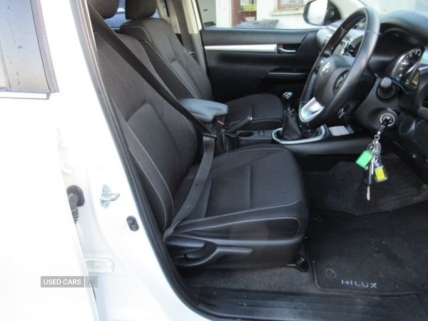 Used Toyota Hilux 2022 for sale - 77052584: Photo 3