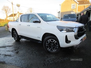 Used Toyota Hilux 2023 for sale - 77052583: Photo