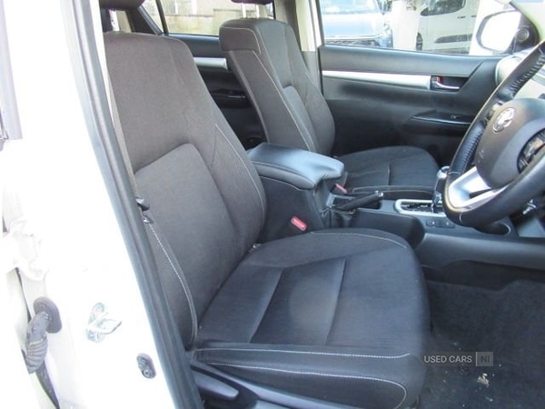 Used Toyota Hilux 2023 for sale - 77052583: Photo 3