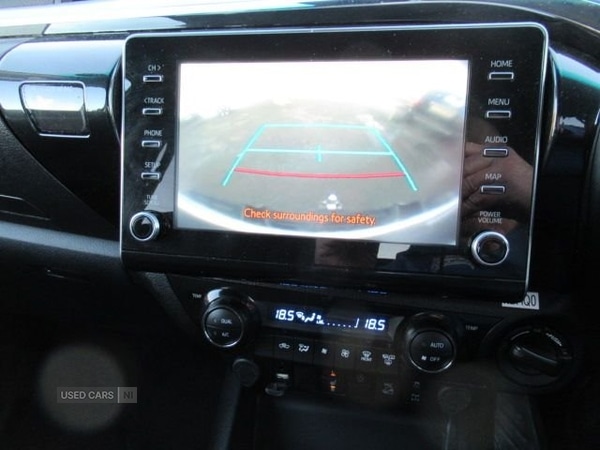 Used Toyota Hilux 2023 for sale - 77052583: Photo 6