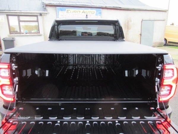 Used Toyota Hilux 2025 for sale - 76216284: Photo 14