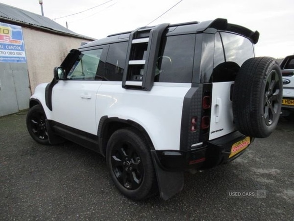 Used Land Rover Defender 2023 for sale - 76621356: Photo 3