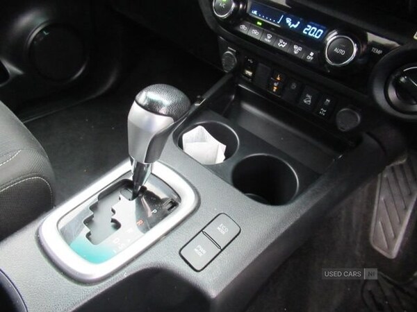 Used Toyota Hilux 2021 for sale - 76308693: Photo 6