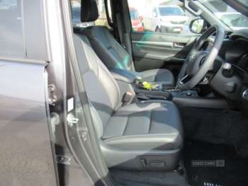 Used Toyota Hilux 2025 for sale - 74554636: Photo