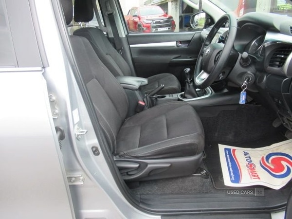 Used Toyota Hilux 2023 for sale - 78158013: Photo 3