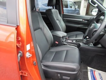 Used Toyota Hilux 2026 for sale - 78505384: Photo