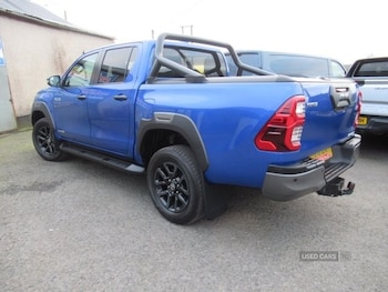 Used Toyota Hilux 2023 for sale - 76216292: Photo 2