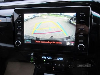 Used Toyota Hilux 2023 for sale - 76216292: Photo 4