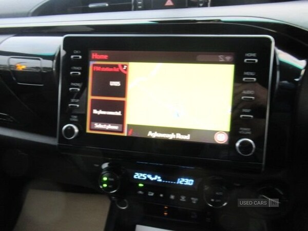 Used Toyota Hilux 2023 for sale - 76216292: Photo 6
