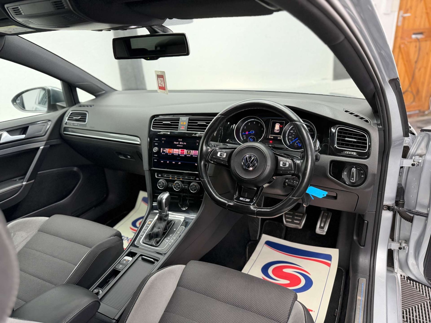 Used Volkswagen Golf 2016 for sale - 77400158: Photo 18