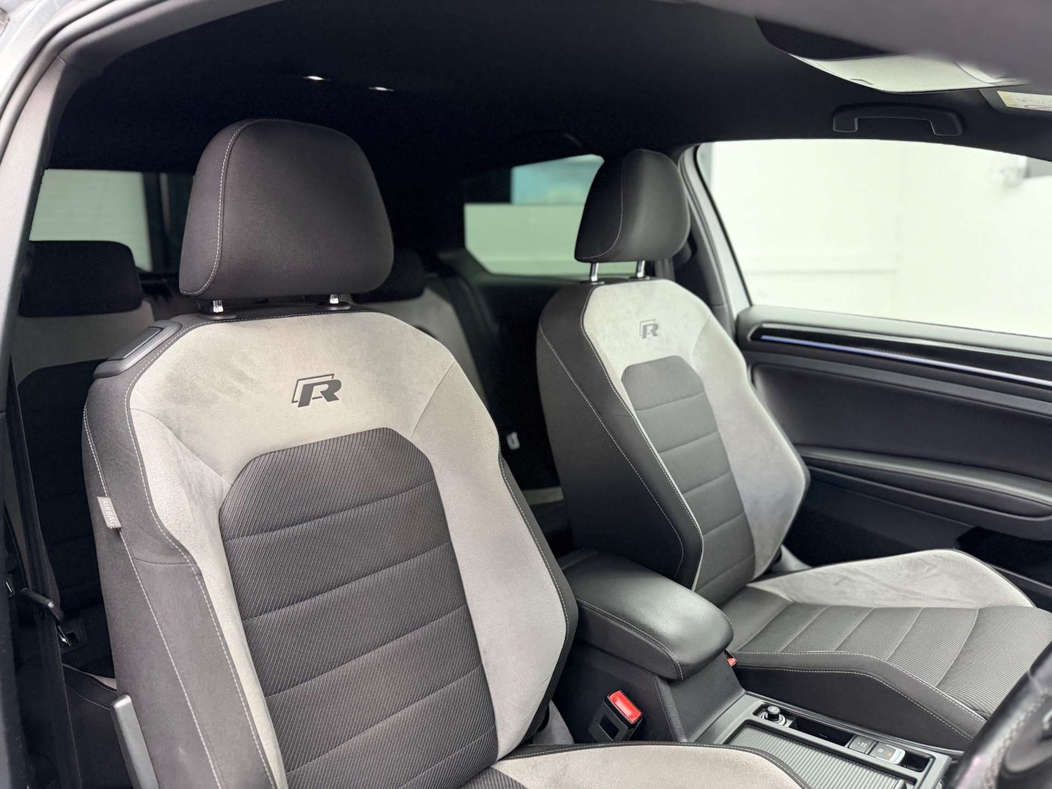 Used Volkswagen Golf 2016 for sale - 77400158: Photo 20