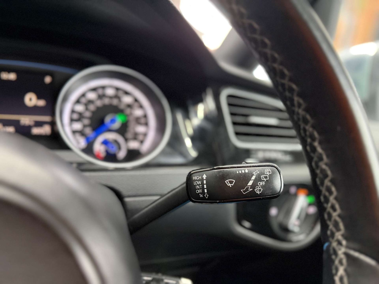 Used Volkswagen Golf 2016 for sale - 77400158: Photo 27