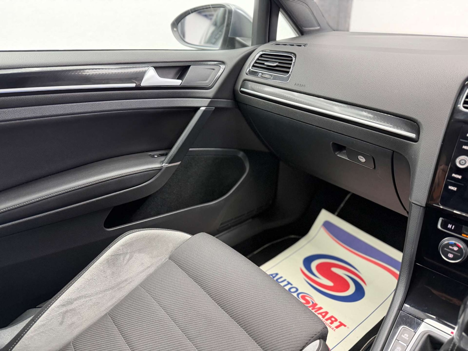 Used Volkswagen Golf 2016 for sale - 77400158: Photo 43