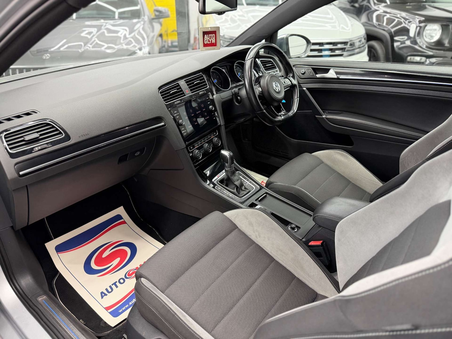 Used Volkswagen Golf 2016 for sale - 77400158: Photo 44