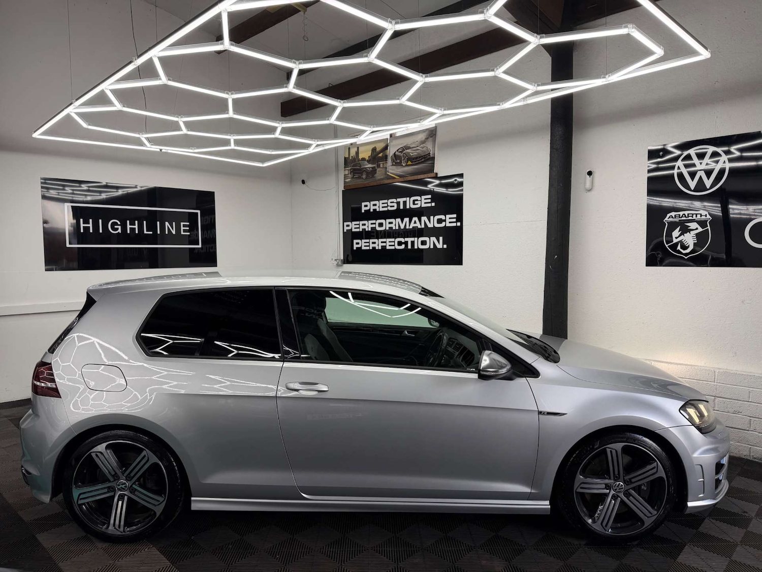 Used Volkswagen Golf 2016 for sale - 77400158: Photo 6