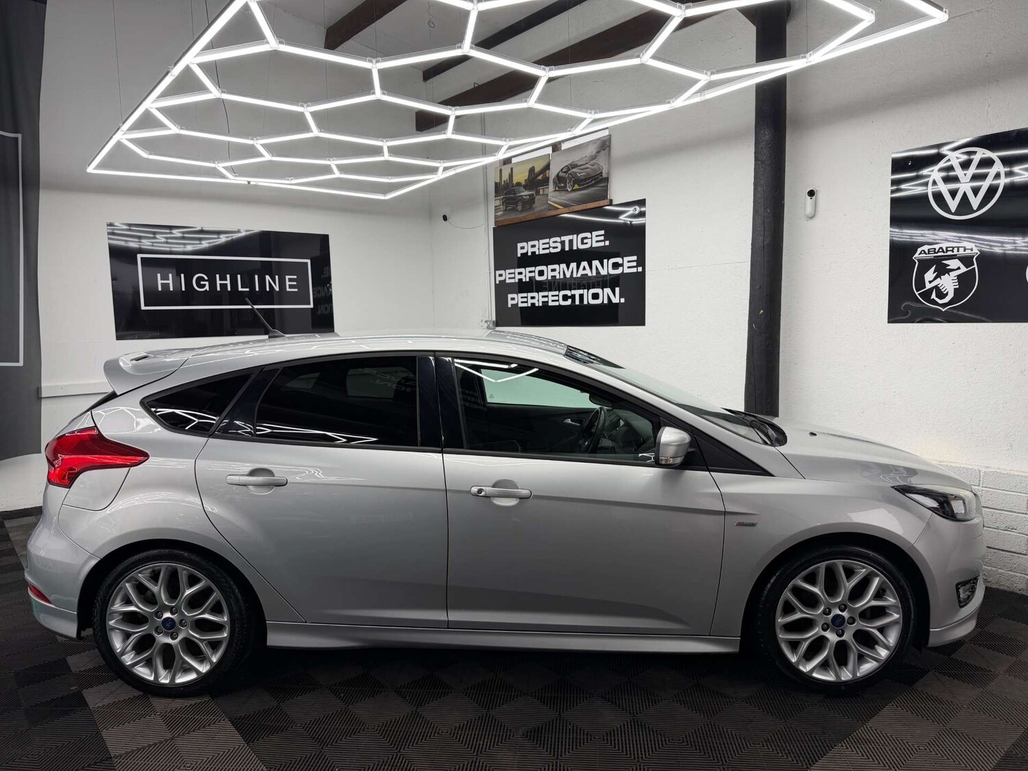 Used Ford Focus 2017 for sale - 77609437: Photo 6