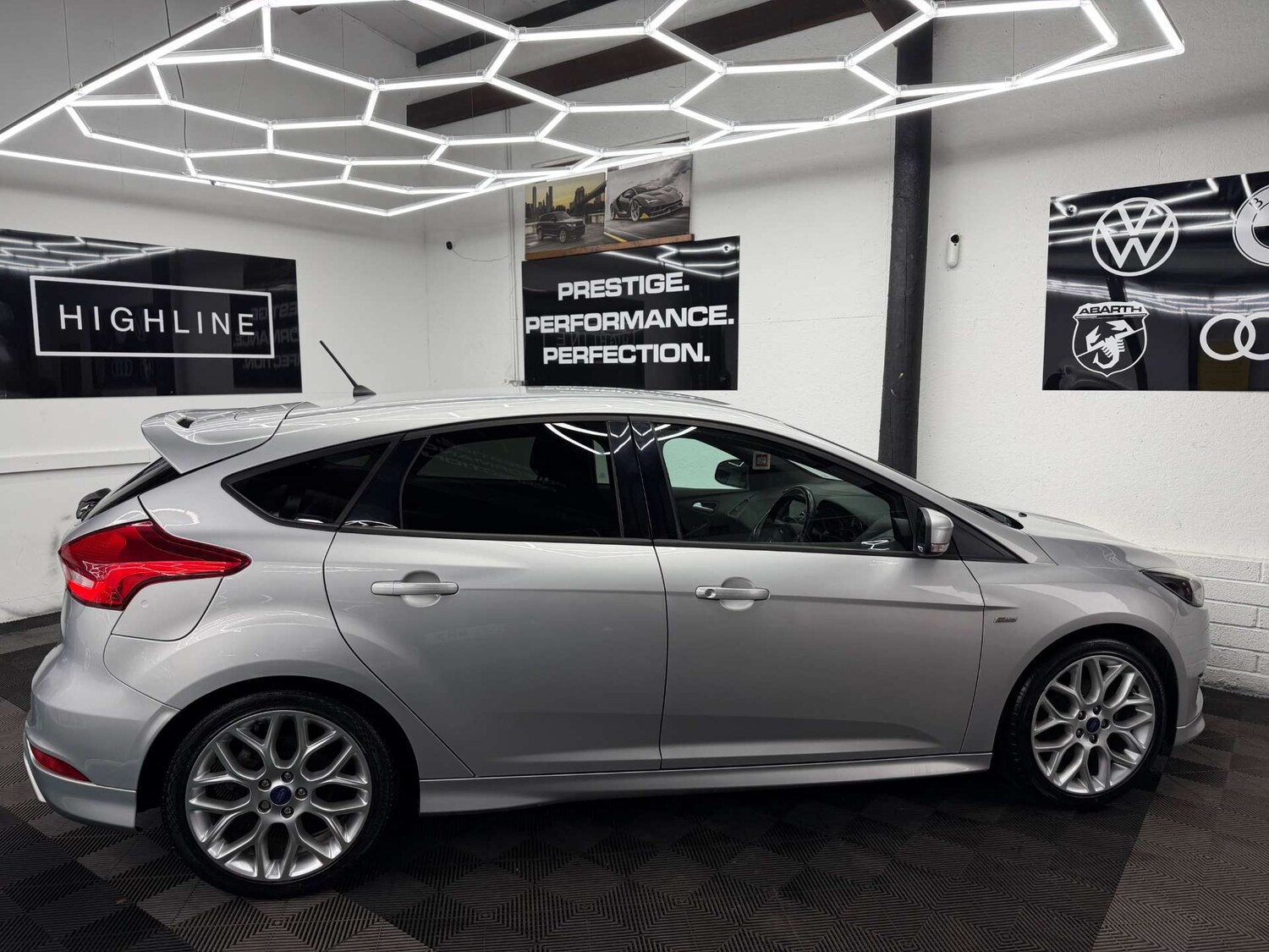 Used Ford Focus 2017 for sale - 77609437: Photo 7