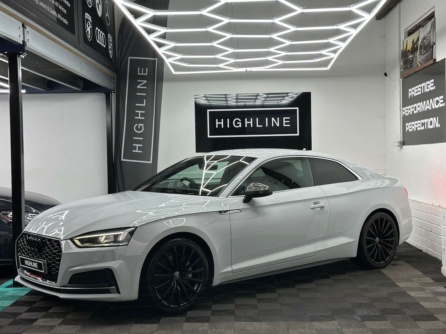 Used Audi A5 2017 for sale - 76625134: Photo 8